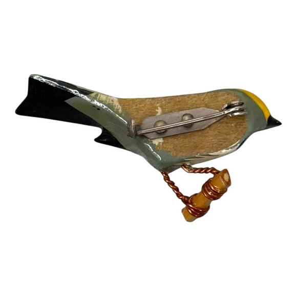 Vintage Hand Painted Takahashi Carved Wood Bird Pin Brooch 2.25" Green Yellow - Picture 2 of 5
